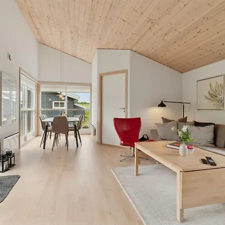 Ilta - 2-8km From The Sea By Interhome 펜션 구드옘