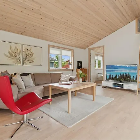 Сasa de vacaciones Ilta - 2-8km From The Sea By Interhome Gudhjem